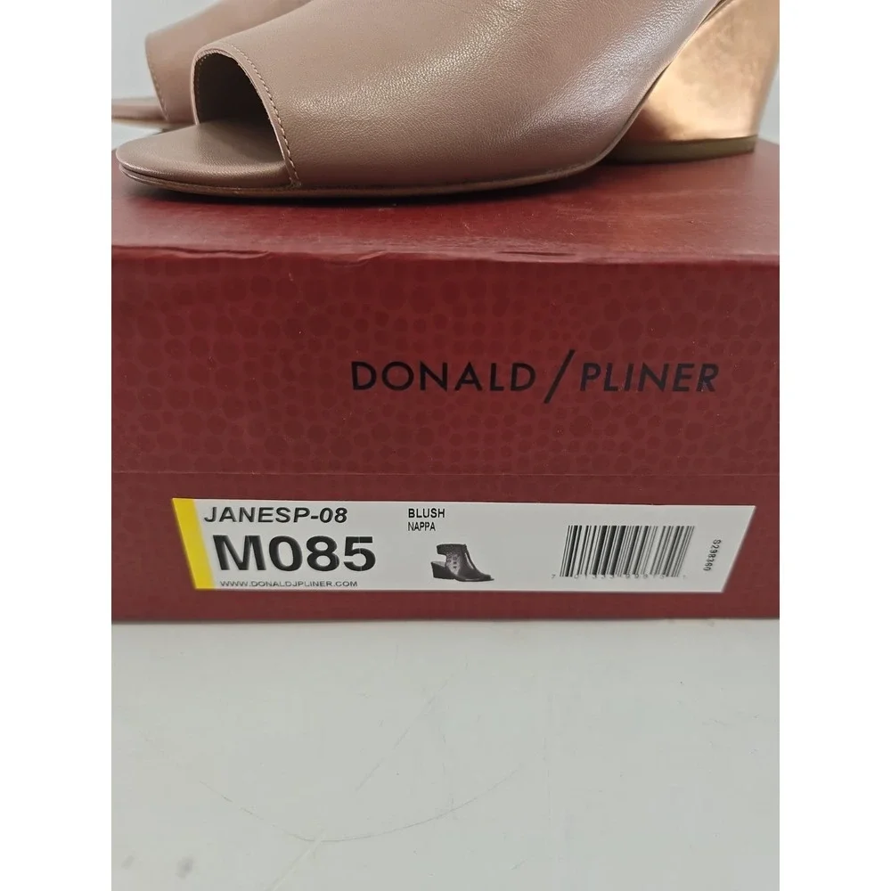 Donald Pliner Janesp Peep-toe Booties Beige Leather with Stud Details Sz 8.5‎